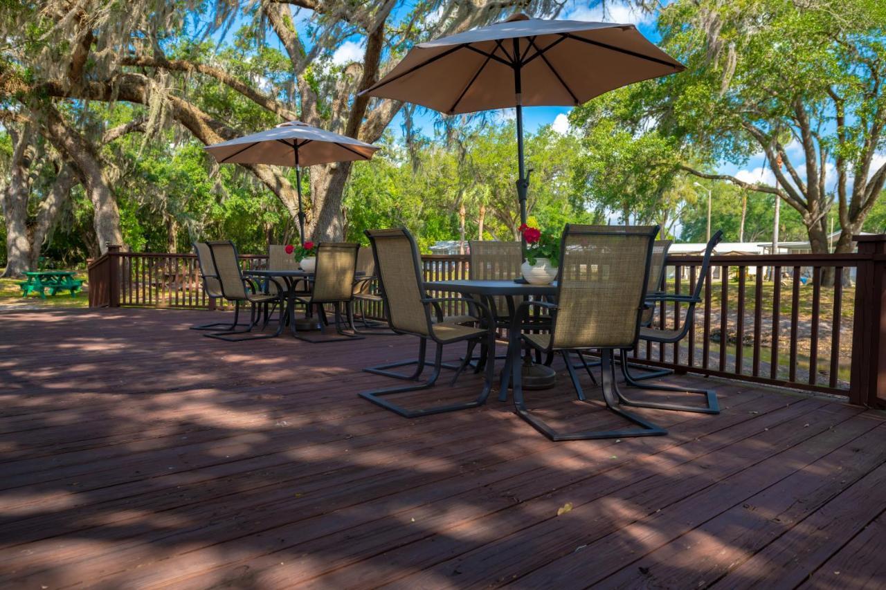 Waters Edge Zephyrhills Bagian luar foto